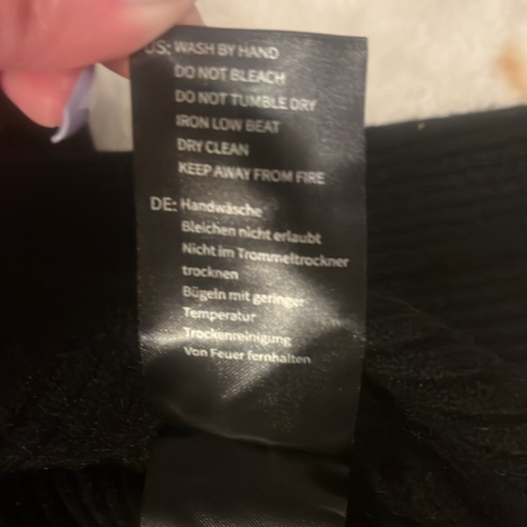 Qualfort size Medium black ribbed sweater - Picture 7 of 13